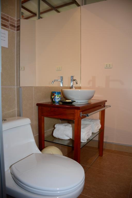 La Casa Del Italiano Bed and Breakfast Tarapoto Kamer foto